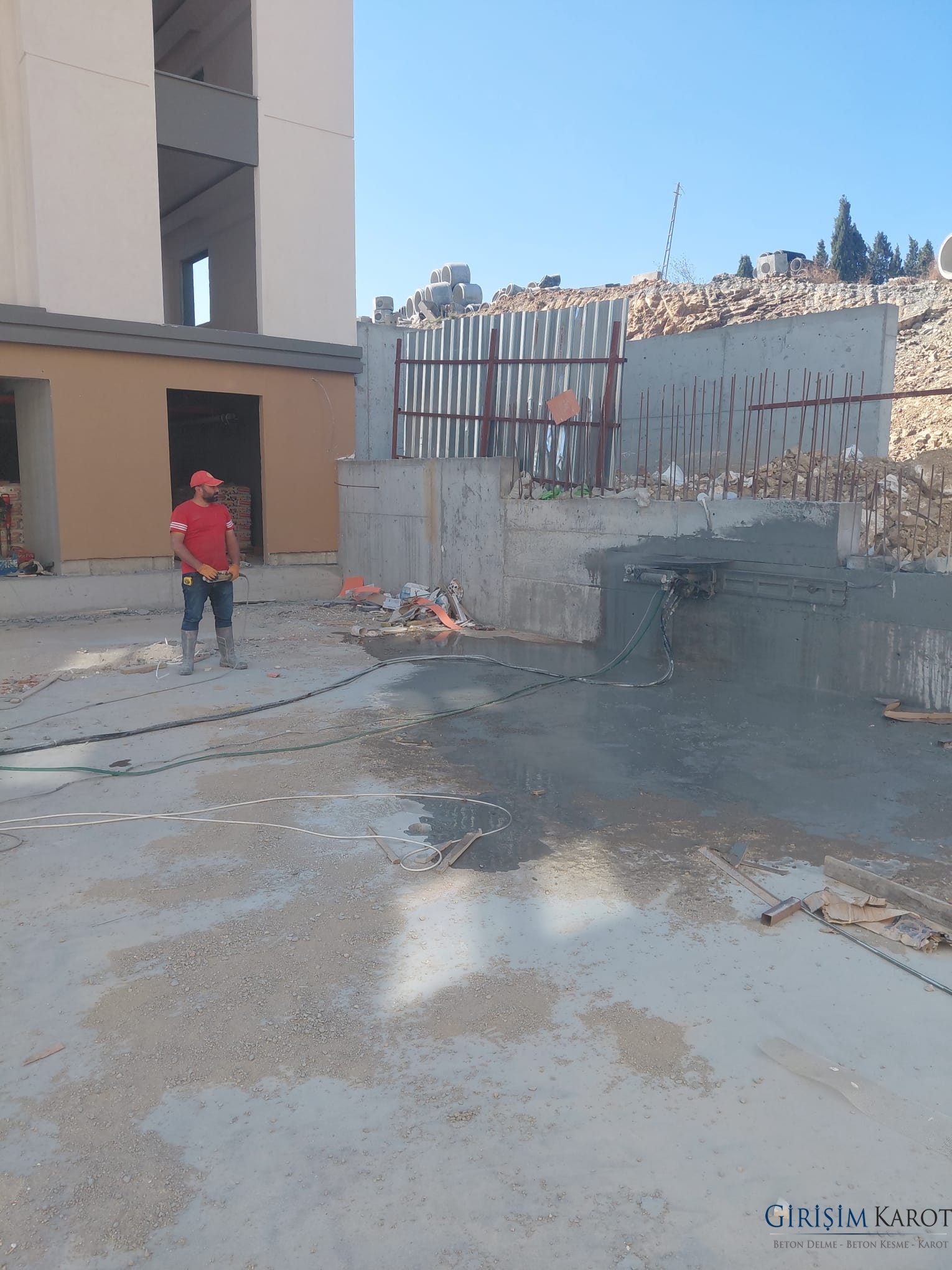 Hidrolik Makinayla Perde Beton Kesimi Florya